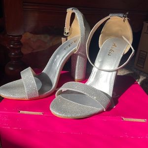Formal heels